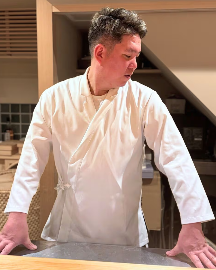 納入実績,鮨佐野